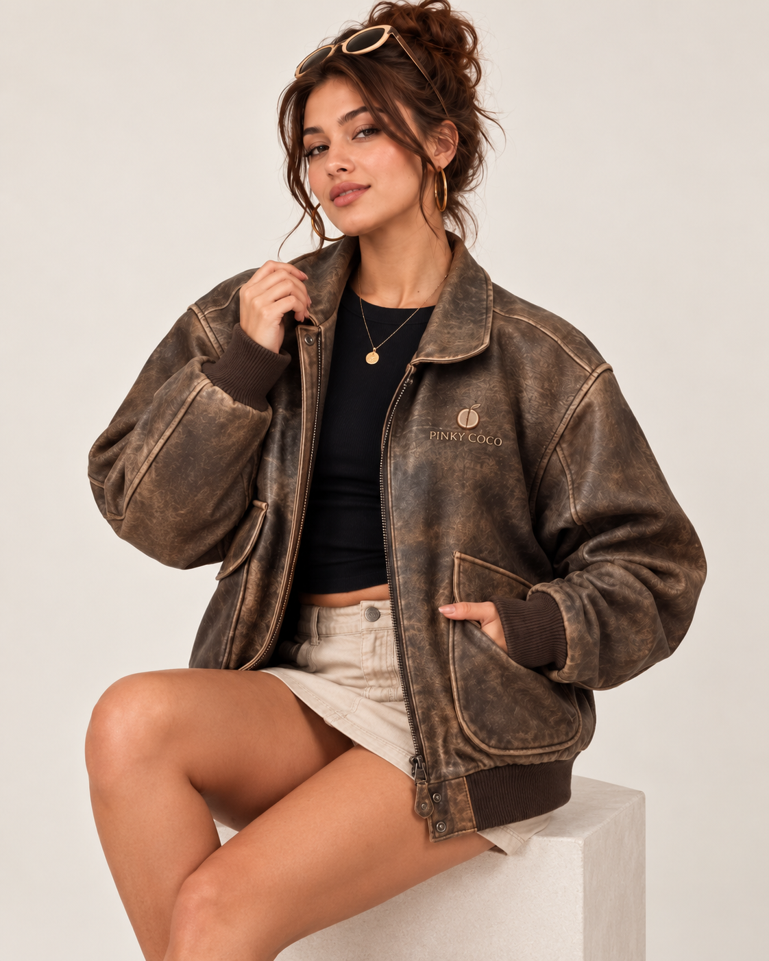 PinkyCoco Vintage Flight distressed leather texture and pocket detail